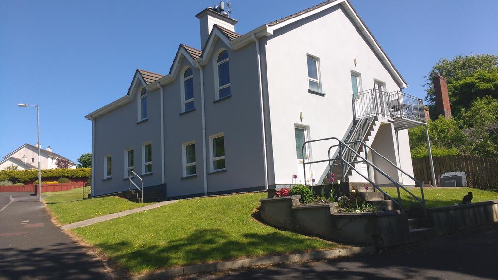 No2 At Rosebank Apartments Moville Exterior photo